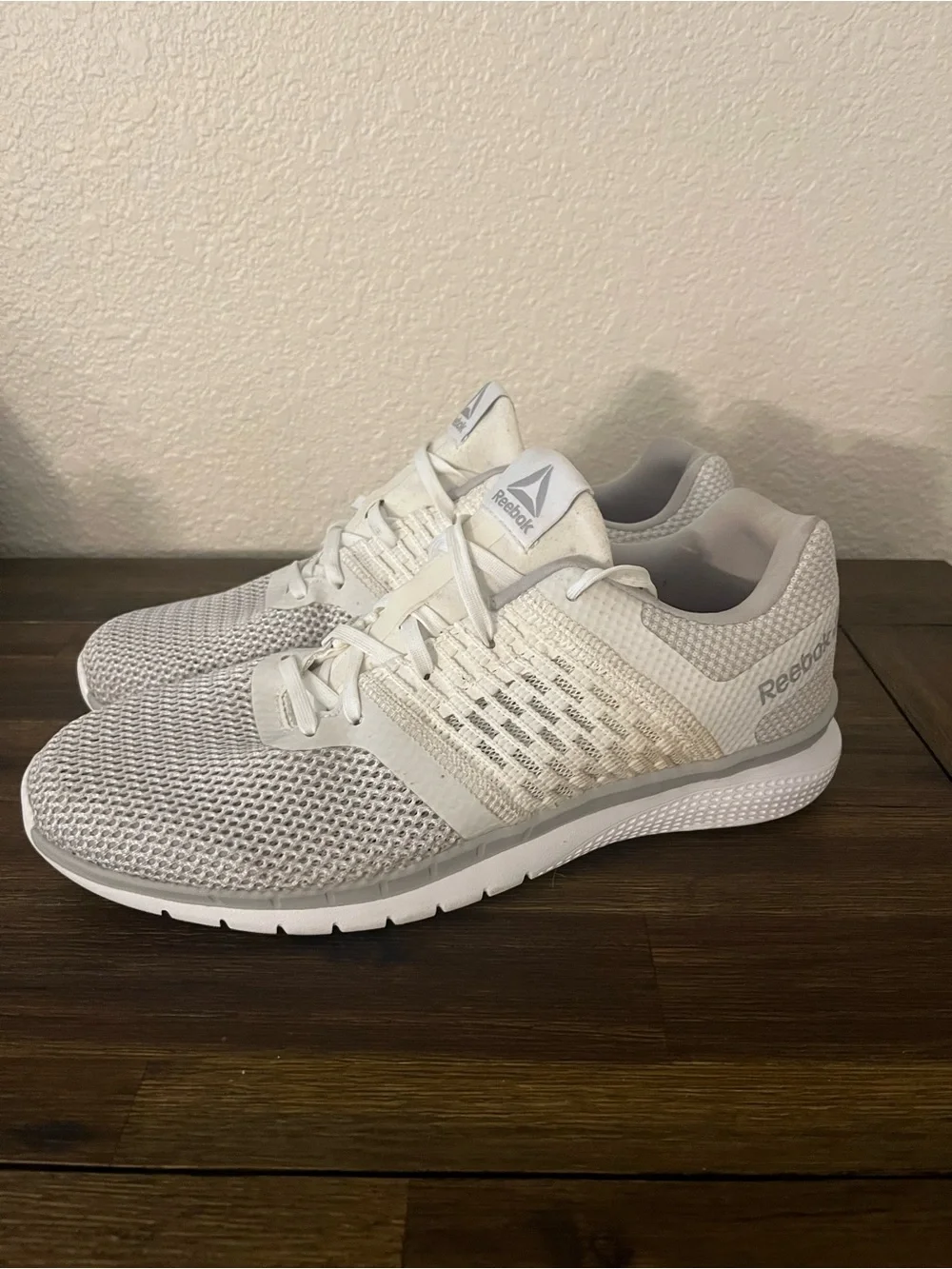 Reebok Women’s Pt Prime Runner Sneakers Tennis Shoes size 10